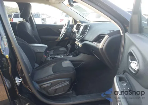 2018 Jeep Cherokee Latitude 4X4 из США, поврежденный, VIN 1C4PJMCB0JD517132